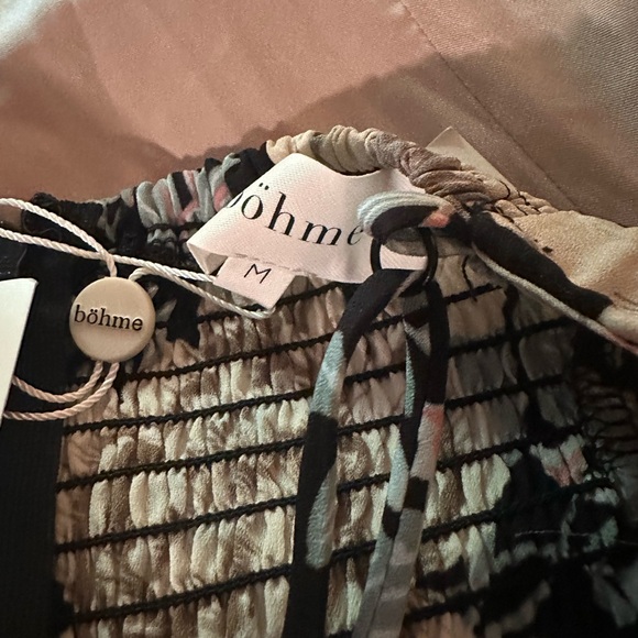 Women’s dresses bundle - Picture 9 of 16